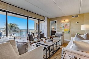 220 Amelia By The Sea 3 Bedroom Condo by RedAwning