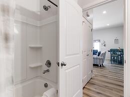 Reel Inn Relax 3 Bedroom Home by RedAwning