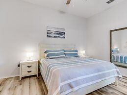 Reel Inn Relax 3 Bedroom Home by RedAwning