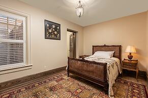 Frederick Stearns House Historic Inn