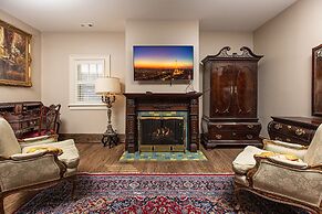 Frederick Stearns House Historic Inn