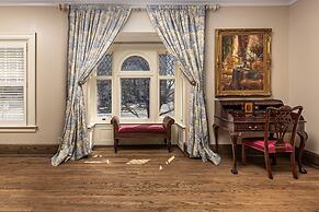 Frederick Stearns House Historic Inn