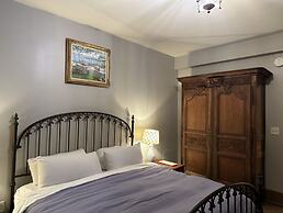 Frederick Stearns House Historic Inn