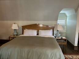 Frederick Stearns House Historic Inn