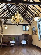Frederick Stearns House Historic Inn