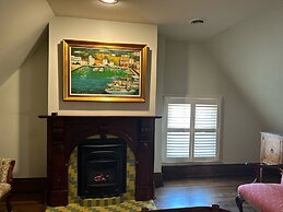 Frederick Stearns House Historic Inn