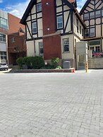 Frederick Stearns House Historic Inn