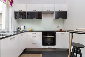 Parkowa Apartment Sopot by Renters