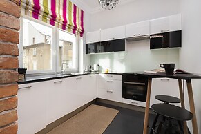 Parkowa Apartment Sopot by Renters