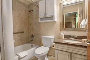 Bluegreen's StreamSide at Vail