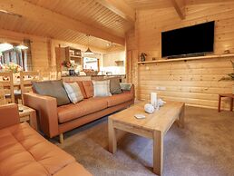 Leafy Hollow Lodge