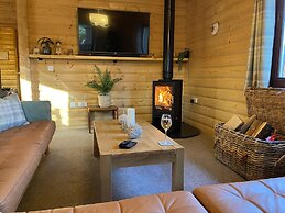 Leafy Hollow Lodge