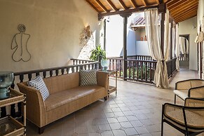 Privado Designer Boutique Hotel