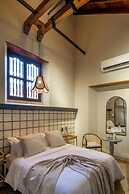 Privado Designer Boutique Hotel