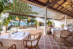 Lanta Palace Beach Resort and Spa