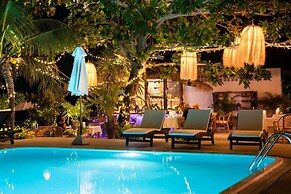 Lanta Palace Beach Resort and Spa