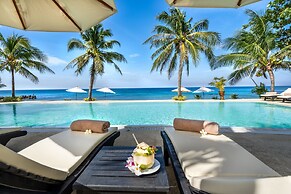 Lanta Palace Beach Resort and Spa