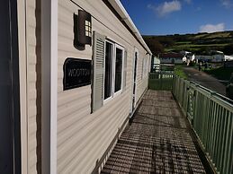 Snowdonia Sunbeach Holiday Sea and Mountain View