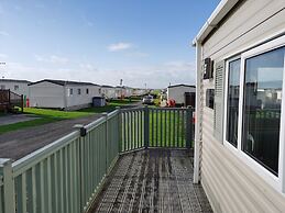 Snowdonia Sunbeach Holiday Sea and Mountain View