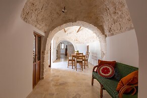 2459 Trullo Cibelis by Perle di Puglia