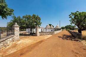 2459 Trullo Cibelis by Perle di Puglia