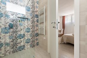 3081 Villa Il Tulipano Verde by Barbarhouse