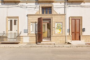 2795 Casa Palma by Barbarhouse