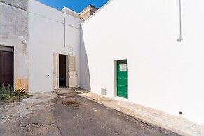 3116 Casa Emi - Mono B by Barbarhouse