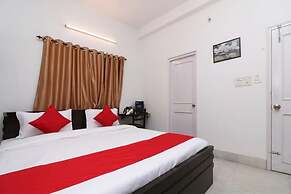 Goroomgo Manurama Ruby Kolkata