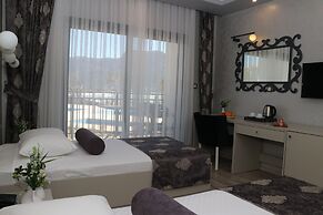 Toros Holiday Resort & Spa