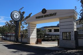 Toros Holiday Resort & Spa