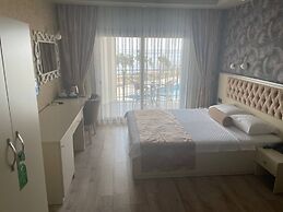 Toros Holiday Resort & Spa