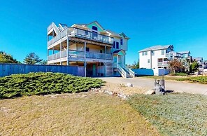 Beautiful Obx Home W. Pristine Views 6 Bedroom Cottage by RedAwning