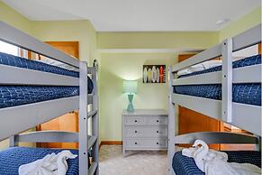 Beautiful Obx Home W. Pristine Views 6 Bedroom Cottage by RedAwning