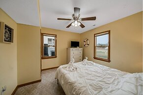 Beautiful Obx Home W. Pristine Views 6 Bedroom Cottage by RedAwning