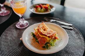 WoodStone Hotel Fazenda