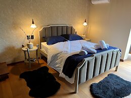 WoodStone Hotel Fazenda