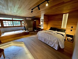 WoodStone Hotel Fazenda