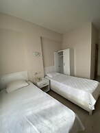 Gunes Hotel