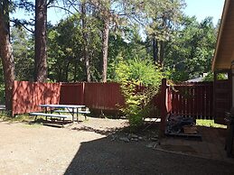 Bigfoot RV & Cabins Park