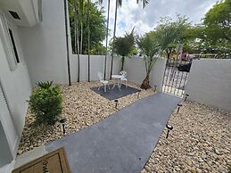 Luxurious & Spacious Townhouse in Prime Location