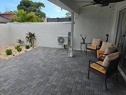 Luxurious & Spacious Townhouse in Prime Location