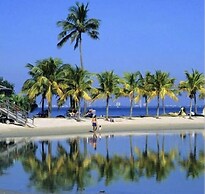 Luxurious & Spacious Townhouse in Prime Location