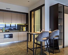 Mana-Mana Suites at Scarletz KLCC