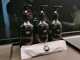 Mana-Mana Suites at Scarletz KLCC