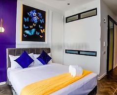 Mana-Mana Suites at Scarletz KLCC