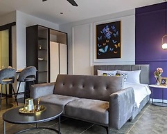 Mana-Mana Suites at Scarletz KLCC