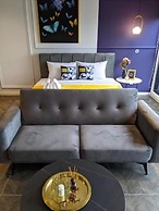 Mana-Mana Suites at Scarletz KLCC