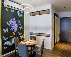 Mana-Mana Suites at Scarletz KLCC