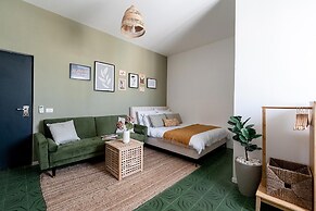 Carmel Beach House by Berry Stays